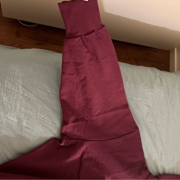 Daily Paper Brand - Grape Purple Hoodie, size XL - Picture 6 of 9